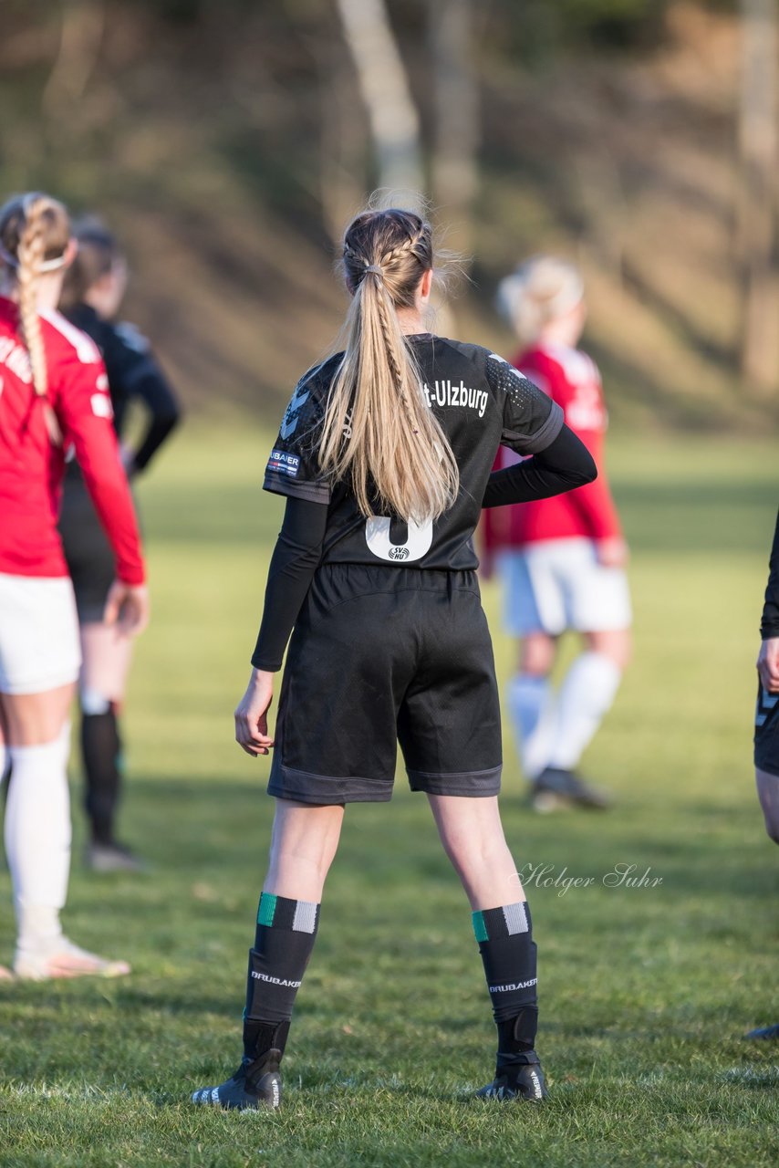 Bild 270 - F Rot Schwarz Kiel - SV Henstedt Ulzburg 2 : Ergebnis: 1:1